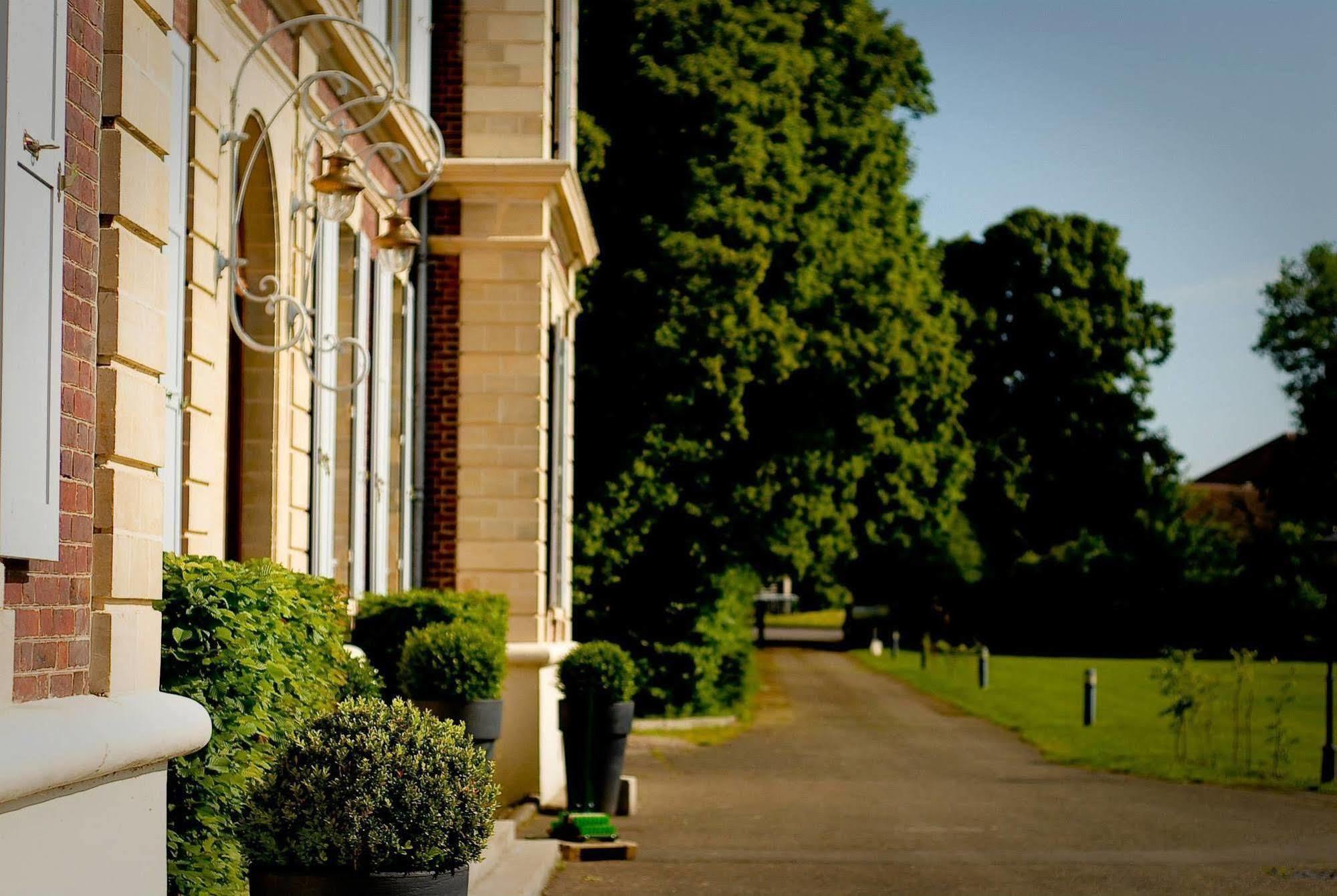 Hôtel Château de l'Hermitage Pontoise Exterior foto